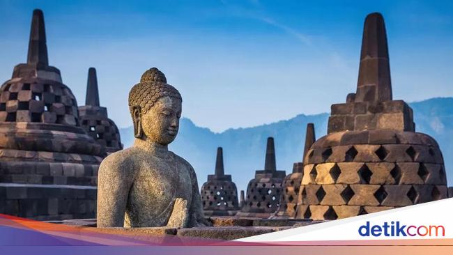 Viral Candi Borobudur Dipasang Eskalator, Ternyata buat Presiden Macron
