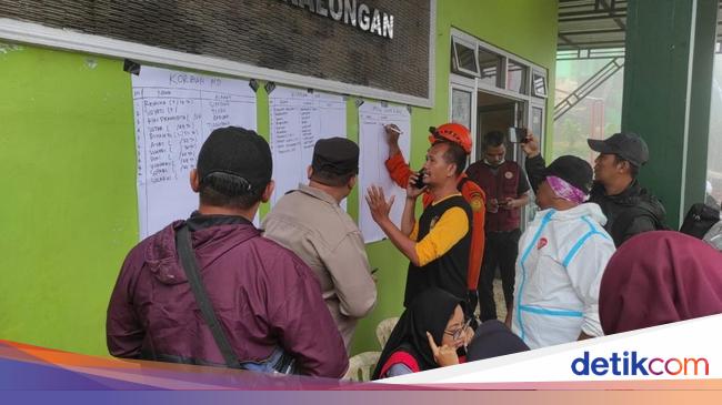 Gus Ipul Minta Tagana Bangun Dapur Umum untuk Korban Longsor Pekalongan