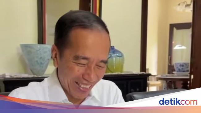 Jokowi Reaction Lagi Video Lucu di Medsos, Kali Ini 'Sopir Koplak'