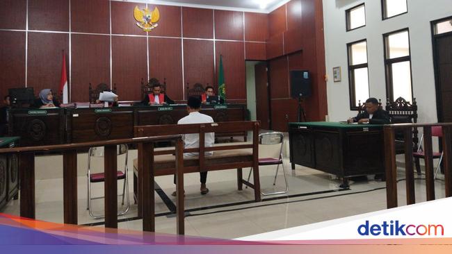 5 Pemburu Badak Jawa di TN Ujung Kulon Dituntut 10 Tahun Penjara