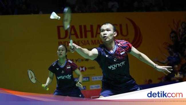 Tumbangkan Wakil Taiwan, Rinov/Lisa Melaju ke 16 Besar Indonesia Masters 2025