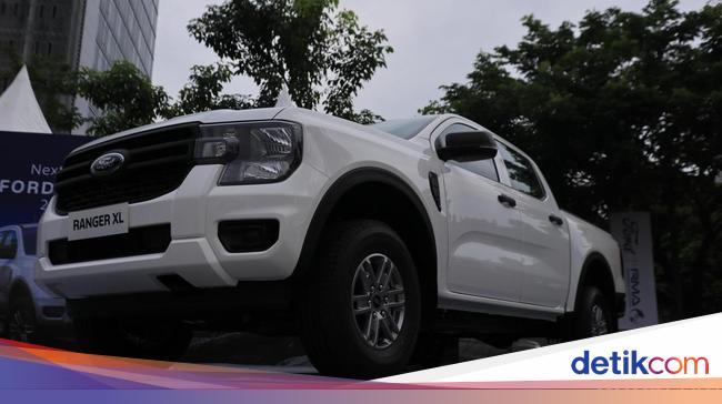 Tampang Ford Ranger XL, Double Cabin Rp 500 Jutaan yang Punya Fitur Unik