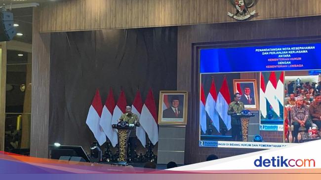 Tingkatkan Sinergitas, Menkum Teken MoU dengan 29 Kementerian-Lembaga