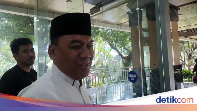 Diperiksa soal Kasus SPJ Fiktif, Walkot Jakbar Ditanya Terkait Eks Kadisbud