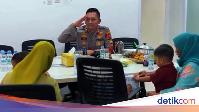 Momen 2 Bayi yang Sempat Tertukar Bertemu Kembali di Polres Bogor