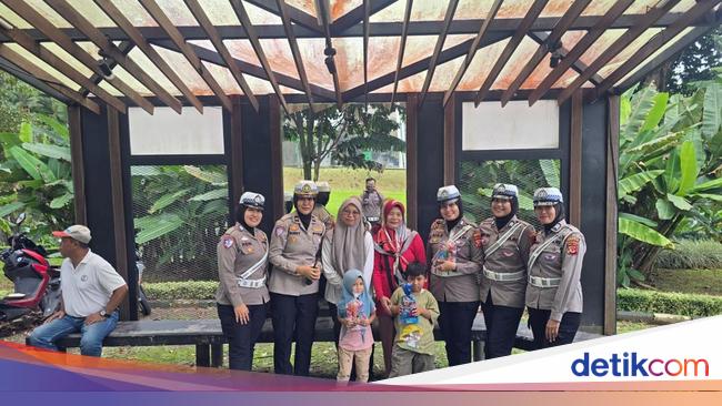 Patroli Humanis, Polwan Polresta Bogor Sapa Pengunjung Kebun Raya Bogor