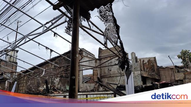 Kos-kosan di Bogor Kebakaran, Api Juga Lahap Tenda Rumah Warga