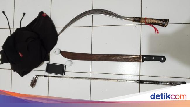 Polisi Buru Geng yang Hendak Tawuran Tinggalkan Sajam di Ciomas Bogor