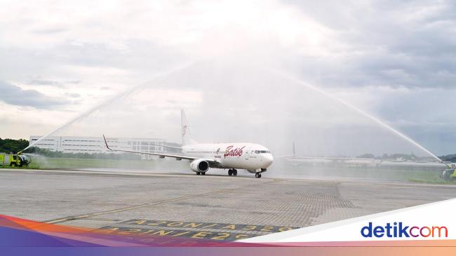 Batik Air Buka Suara Viral 'Pesawat Miring' saat Mendarat di Soetta