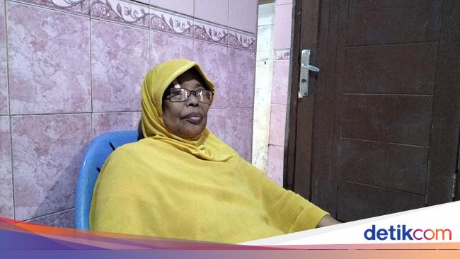 Cerita Nenek Suharti Dikabari Anak Bakal Banjir, Pernah Ngungsi di Genteng