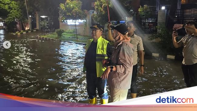 Pj Gubernur Jakarta Jelaskan Segini Batas Maksimal Pengendali Banjir