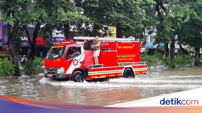 Banjir di Kelapa Gading Ada 7 Titik, Jalan Hibrida Paling Tinggi