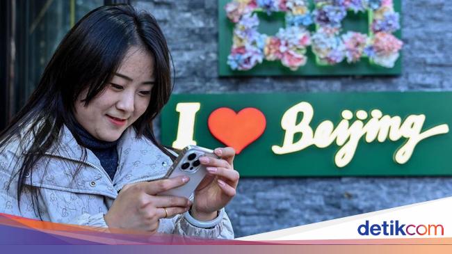Bagaimana China Membuat DeepSeek di Tengah Hadangan AS?