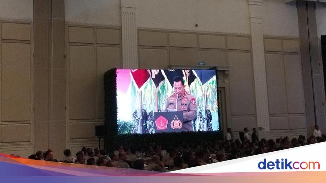 Di Depan Prabowo, Kapolri Laporkan Peran TNI-Polri Berantas Narkoba-Judol