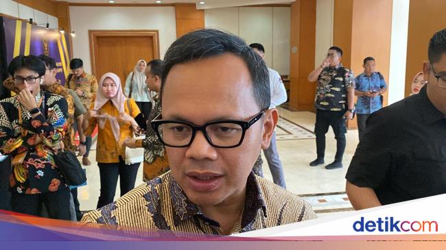 Kemendagri Ingatkan Pemda Efisien Anggaran hingga Tingkatkan Pendidikan