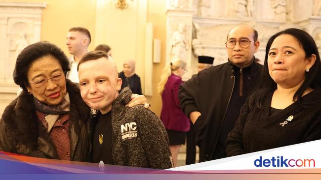 Momen Hangat Megawati Semangati Penyintas Korban Perang Ukraina: Be Strong!