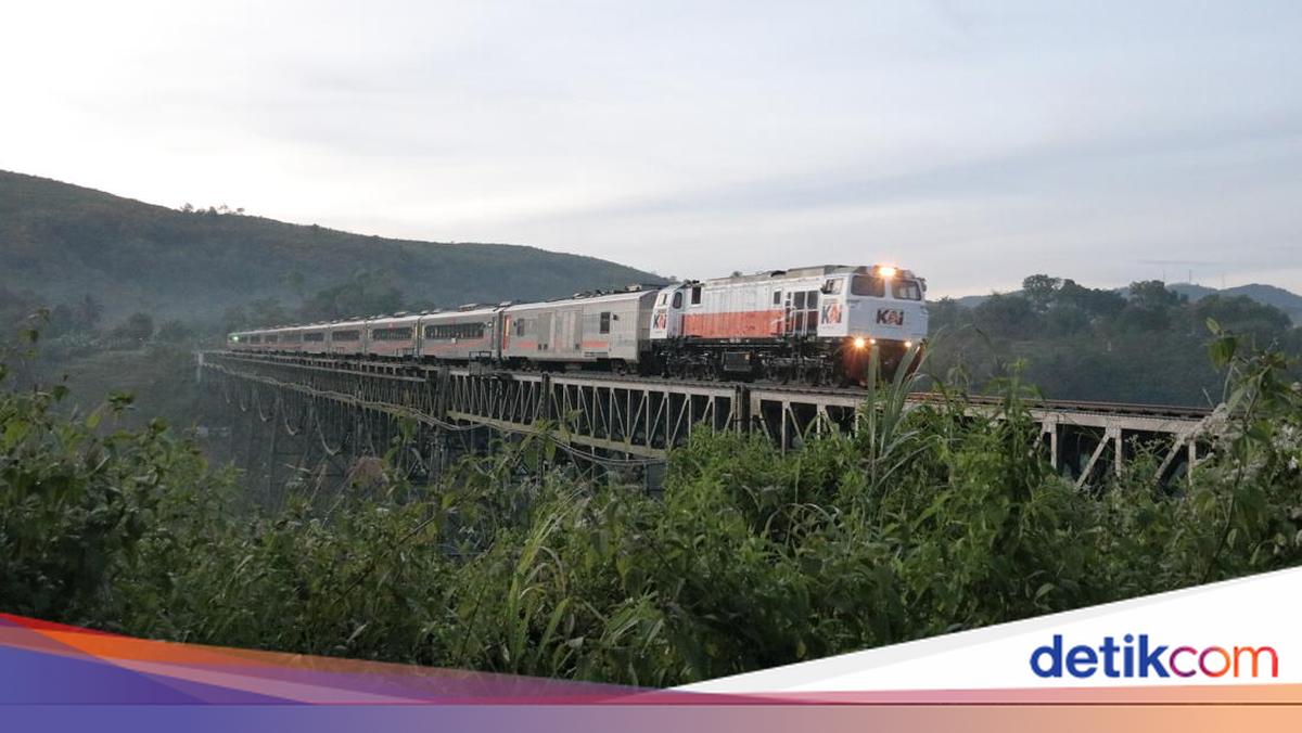 13 Kereta Api Bersubsidi 2025: Daftar KA dan Rute Perjalanannya
