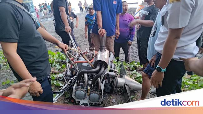 Mesin Pesawat Latih yang Jatuh di Banyuwangi Dievakuasi ke Markas API