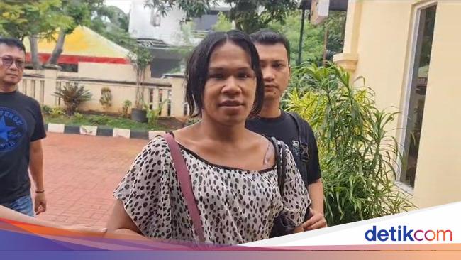 Chika Pengamen Waria Viral Ngamuk di Apotek Sudah 2 Kali Dirazia Dinsos