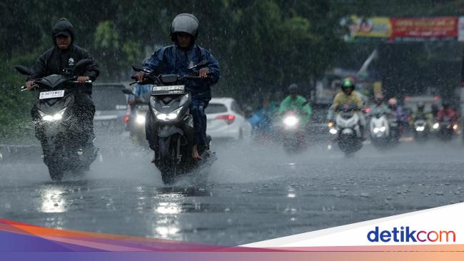 Potensi Cuaca Ekstrem Masih Mengintai Sebagian Wilayah RI