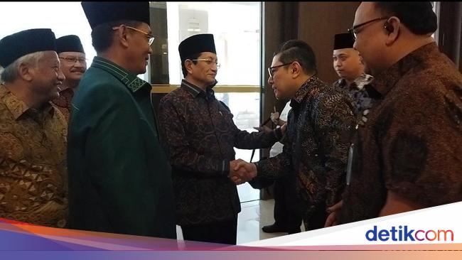 Jajaran Menteri Kabinet Merah Putih Tiba di Sarasehan Ulama NU