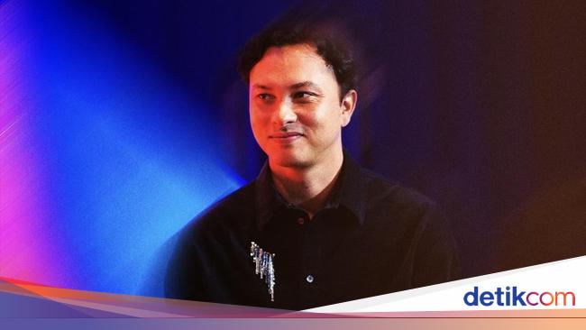 Sikap Nicholas Saputra Saat Para Mahasiswa Antusias Mengabdi Untuk Desa