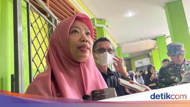 Siswa SMKN Depok Terancam Gagal Ikut SNBP karena Operator Lambat Input Data