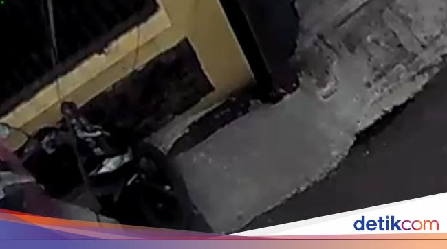 Trio Maling Motor Dikejar Emak-emak di Depok Ditangkap, Ini Perannya