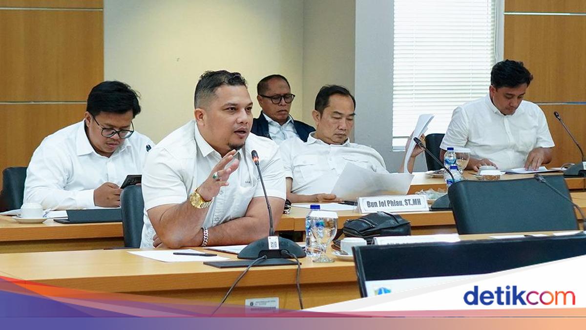 Legislator Usul Rambu Jalan di Wisata Malam Ragunan: Biar Warga Tak Nyasar