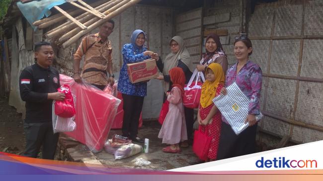 Kemensos Beri Bantuan Rp 201 Juta ke Korban Banjir & Longsor Kudus