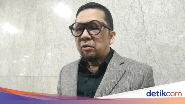 Anggota Komisi II DPR Nilai Kebijakan ASN WFH Perlu Dikaji-Pengawasan Ketat