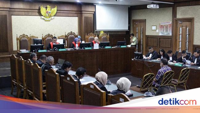 Hakim Peringatkan Ibu Ronald Tannur-Makelar Kasus MA: Jangan Hubungi Kami