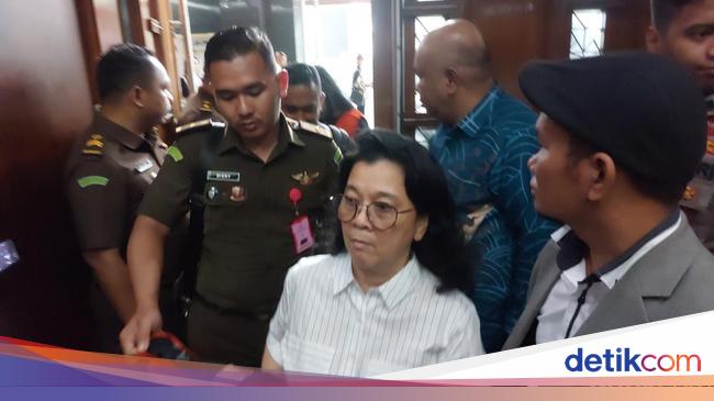 Tuding Dakwaan Tak Jelas, Pengacara Ronald Tannur Minta Dibebaskan