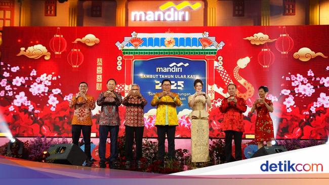 Bank Mandiri Rayakan Imlek Bersama Nasabah di Medan, Surabaya &amp; Jakarta