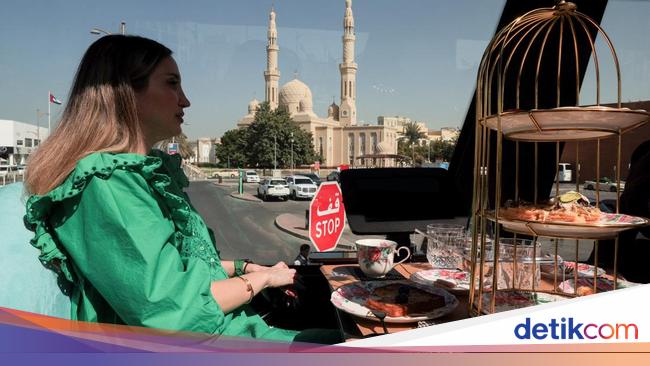 Sensasi Makan Sambil Keliling Dubai dengan Bus Tingkat