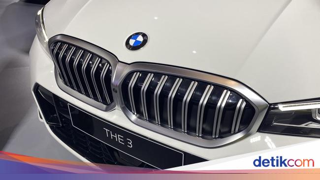 BMW 320i M Sport Terbaru Meluncur di IIMS 2025, Apa Bedanya dengan yang Lama?