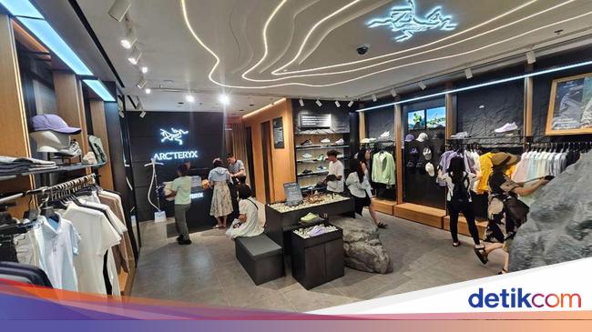 偽物であると疑われるバリ島の外国の屋外機器店の明確化