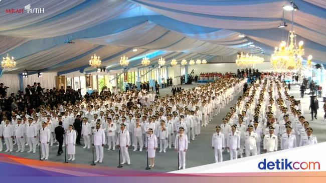 Kirab 481 Kepala Daerah Tiba di Istana Jelang Dilantik Prabowo