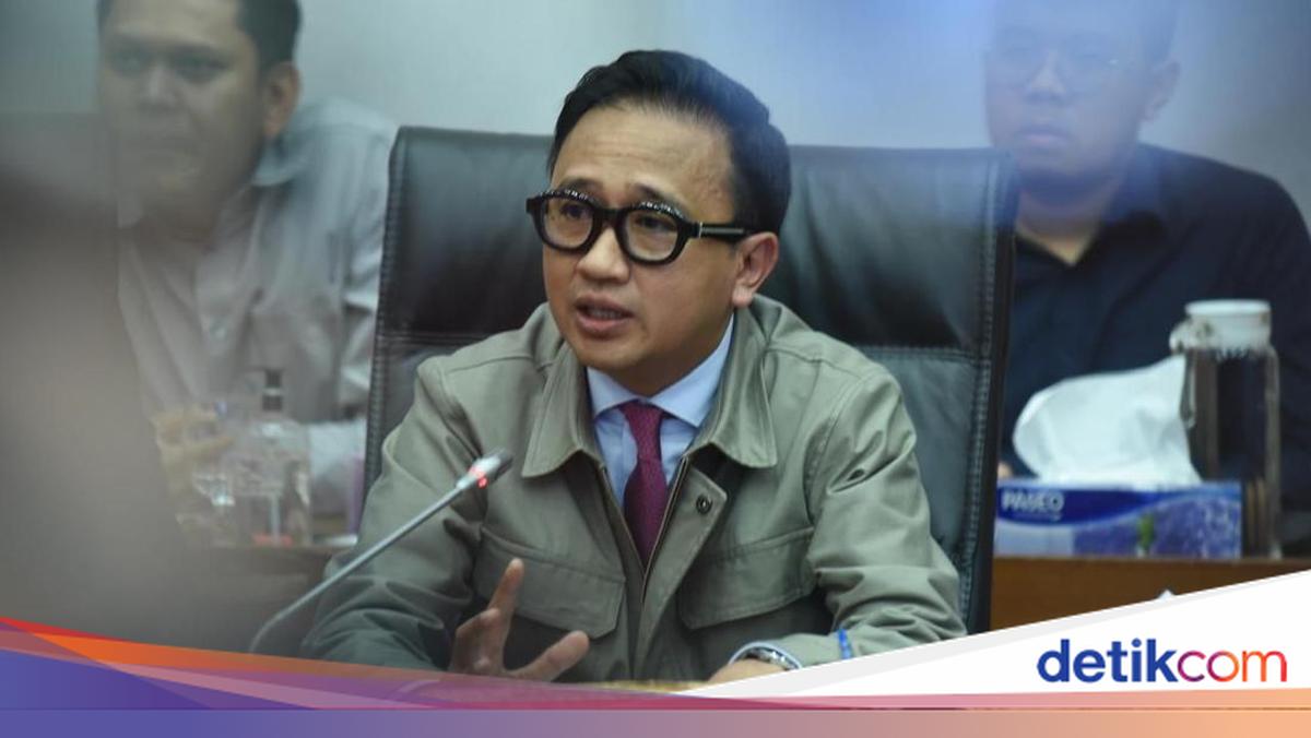 Komisi XII DPR Minta ESDM Tinjau Ulang Swasta Beli BBM ke Pertamina