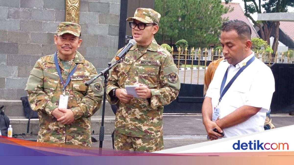 Ayollarning dumbasining porno suratlari tarqaldi Qiz zoravonlik porno video