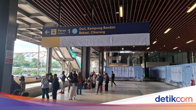 Peron 1 Stasiun Tanah Abang Mulai Beroperasi, Warga: Mantap Pokoknya