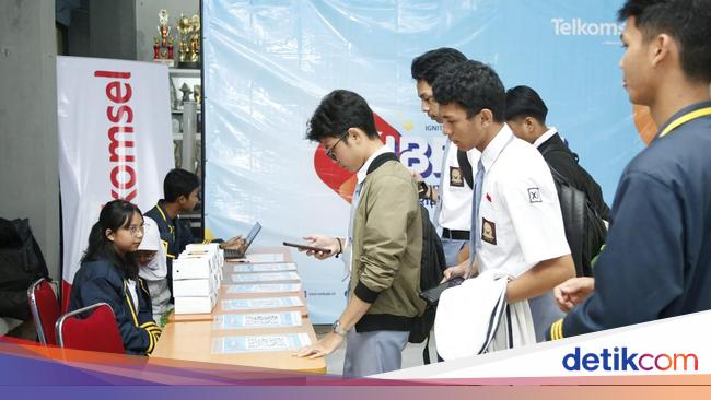 Dorong Pemanfaatan AI, Telkomsel Hadirkan Internet BAIK Festival 2025