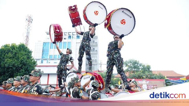 Sosialisasi Rekrutmen Terpadu Polri di CFD Semarang: Masuk Polisi Gratis!