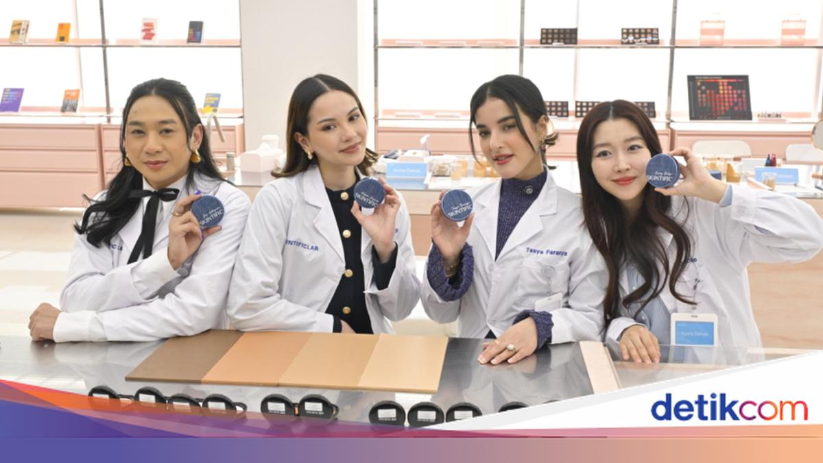 Erkak uchun porno, ular uning ogziga kiradi Seksi sorayotgan qizning porno videosini tomosha qiling