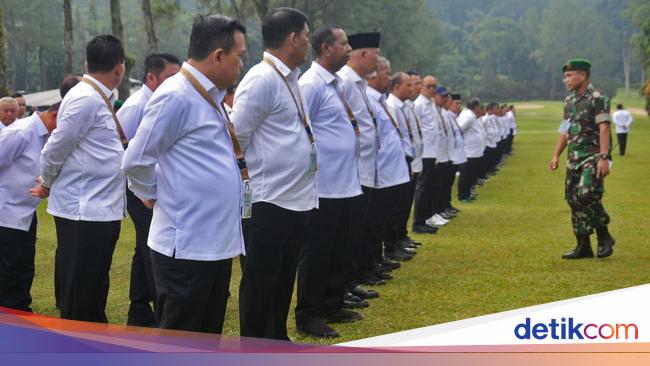 Retret Kepala Daerah dan Bayang-Bayang Hegemoni Partai