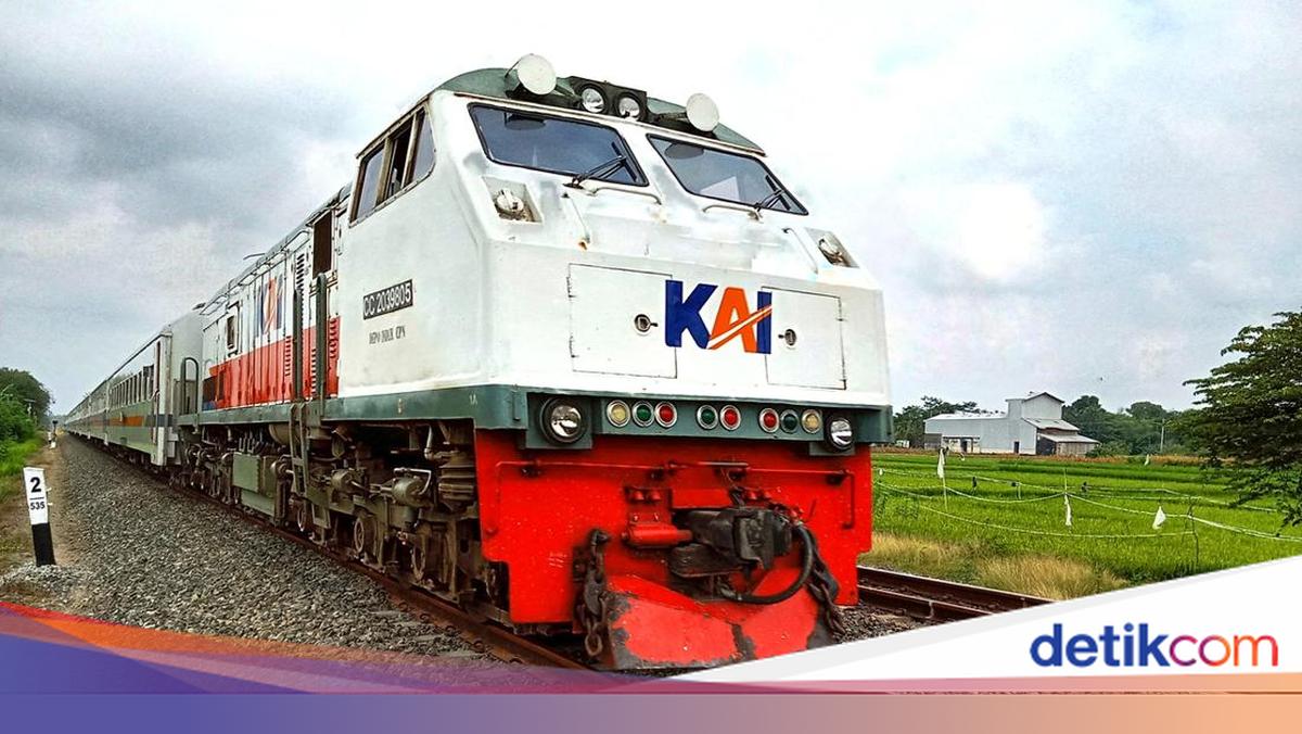 Ini Jadwal Kereta Tambahan dari Jogja ke Gambir Imbas Abu Vulkanik Anak Krakatau
