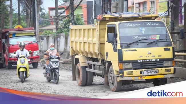 'Jalur Neraka' Parung Panjang Bogor Mulai Diperbaiki, Rampung Akhir Tahun