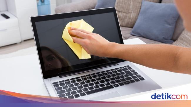 Ini Cara Aman Bersihkan Layar Laptop agar Tidak Merusaknya