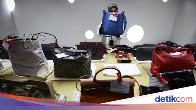 Deretan Aset Koruptor Dilelang KPK: Rumah, Mobil hingga Tas Mewah