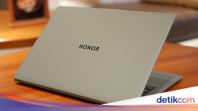 Wujud Honor MagicBook Art 14, Laptop 1 Kg Harga Rp 25 Juta